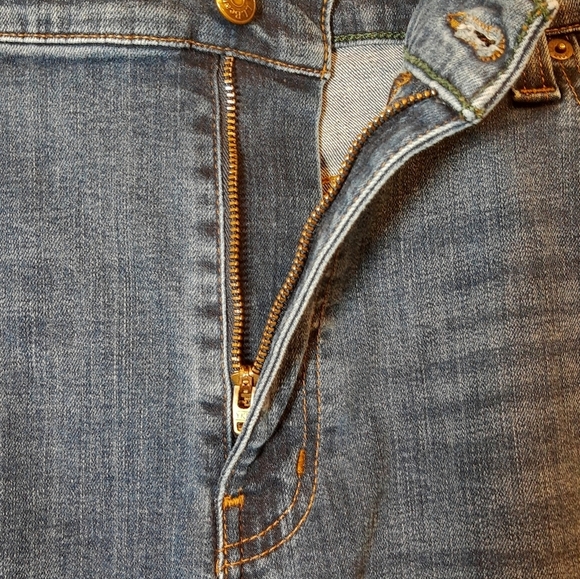 LL Bean Men's BeanFlex® Jeans, Standard  Athletic Fit, Straight Leg Size 42 - Picture 3 of 13